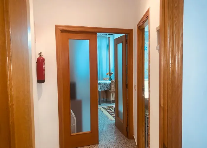 Cosmo Apartment 4*